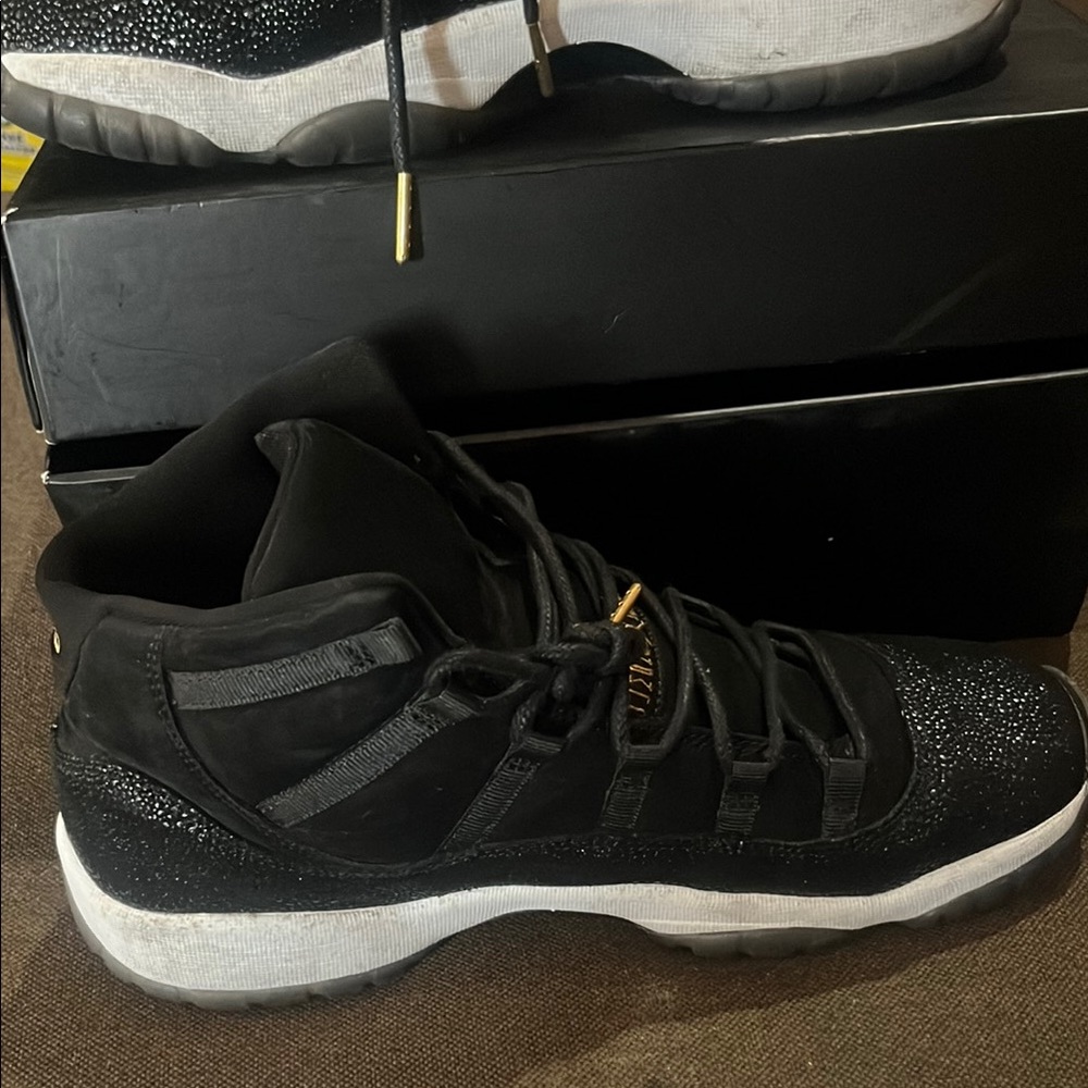 Woman size Jordan 11s Black and White Glitter High-Top Sneakers still in new
